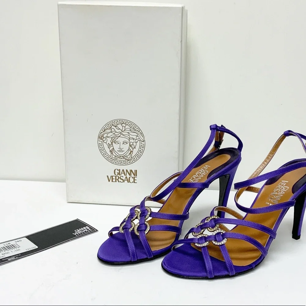 Versace purple satin and rhinestone sandals  38